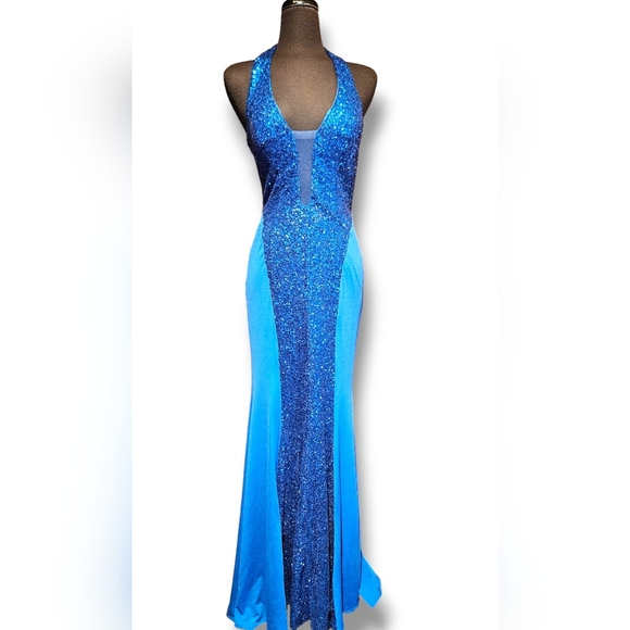 Blue Sequined floor-length  Stretchy gown. Size M To L - Picture 9 of 11